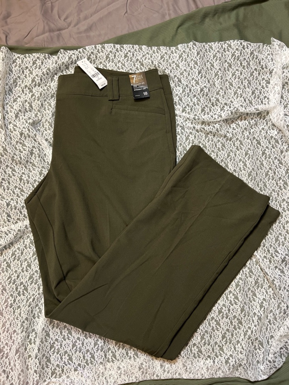 New York & Company Olive Green Women's Straight-Leg Dress Pants